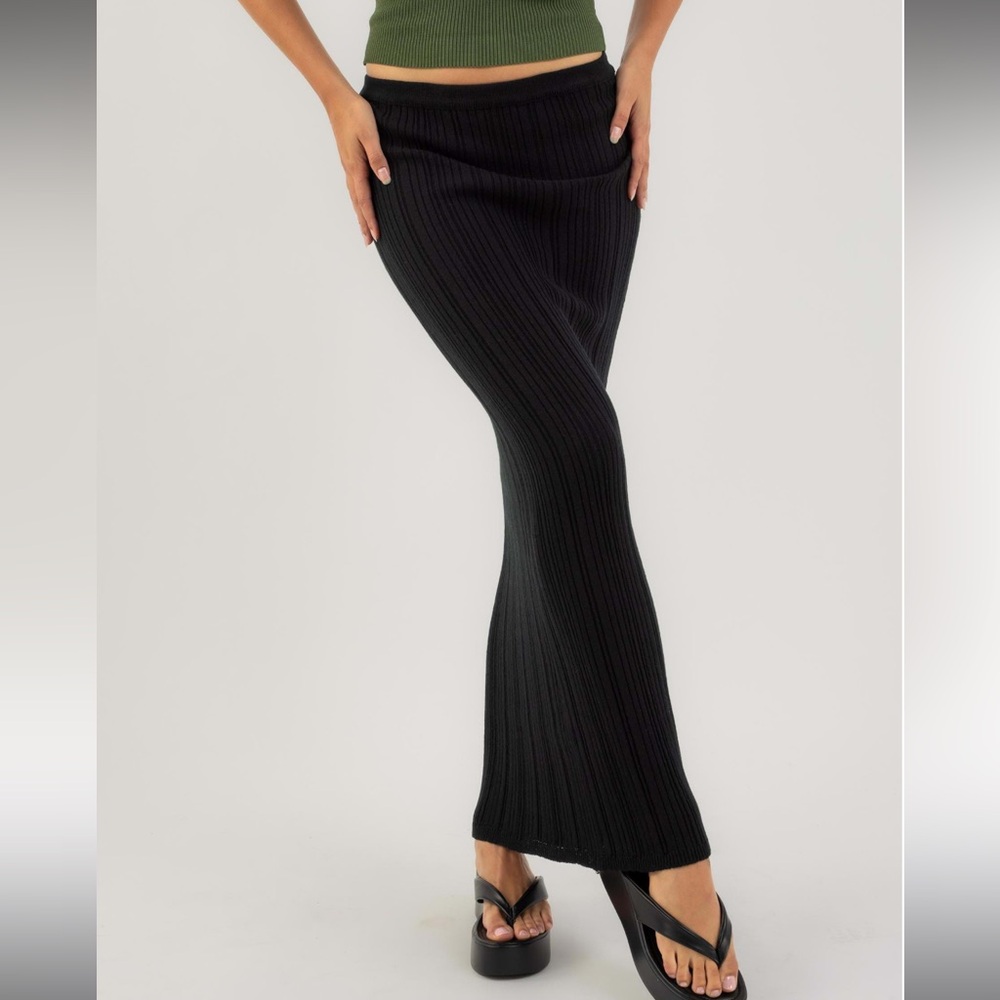 City beach black bodycon maxi skirt